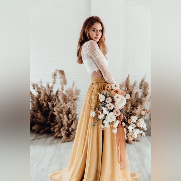 Sweet Caroline Styles Wedding Dress Florence Skirt Marigold & Willow Crop Top 8 - Picture 2 of 11